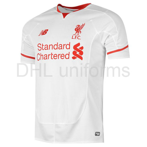 Liverpul-khach-truoc-1