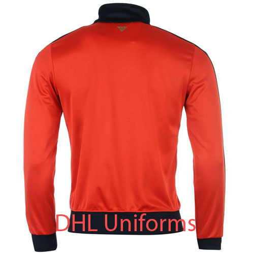 Mat sau áo khoác nỉ